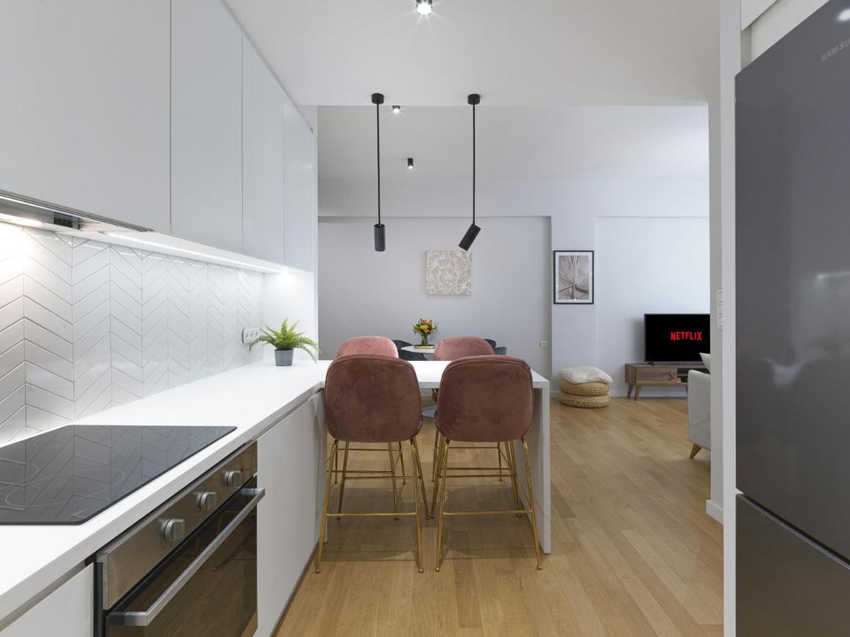 Fresh, New & Ready For You! Rnvtd Apt In Koukaki! Athena Bagian luar foto