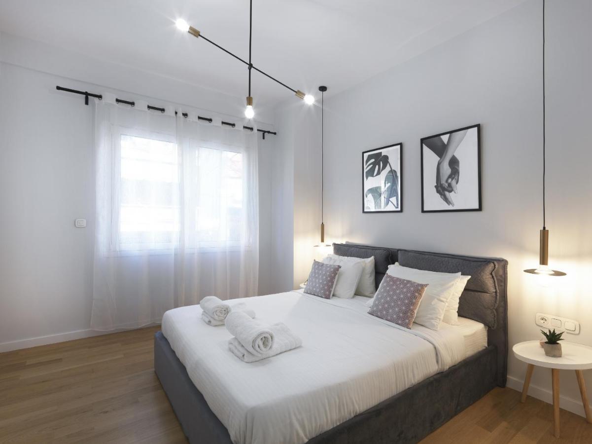 Fresh, New & Ready For You! Rnvtd Apt In Koukaki! Athena Bagian luar foto